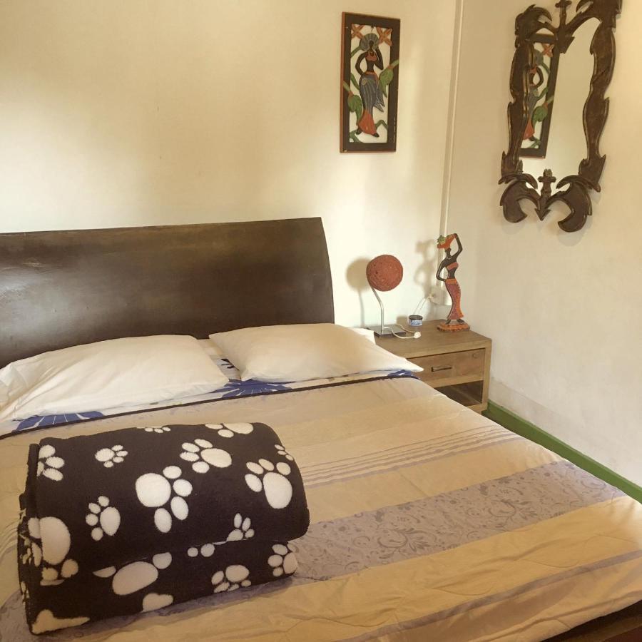 סאלנטו Hostal Estrella De Agua מראה חיצוני תמונה